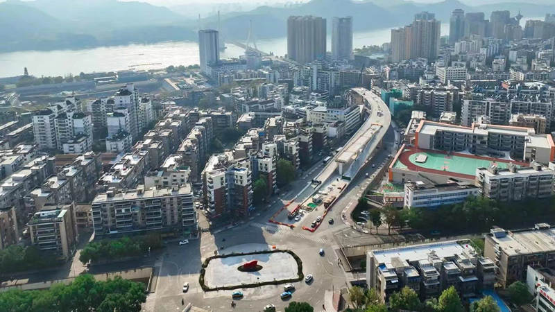 1702883483120902.jpg 夷陵长江大桥延伸段快速化改造项目.jpg