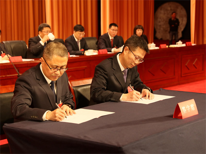 1715765718105921.jpg 桥建.jpg